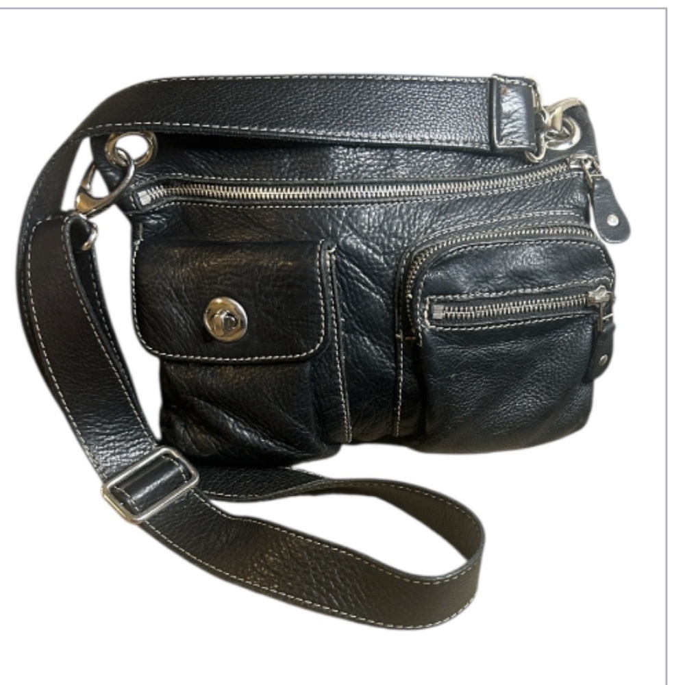 ROOTS Canada Village Pebbled Black Leather Crossbody Messenger Bag